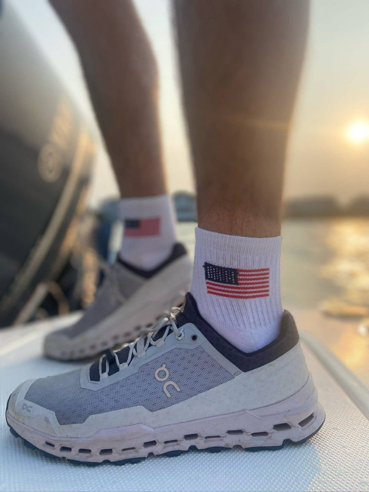 American Flag: Raspberry / Medium