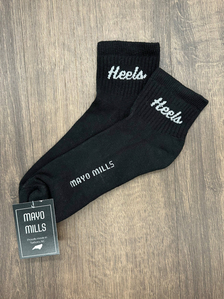 Heels: Medium (M) / Black