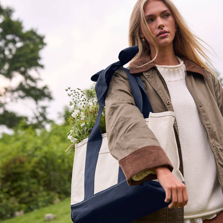 Case-Mate Canvas Tote: Oxford Navy Bow