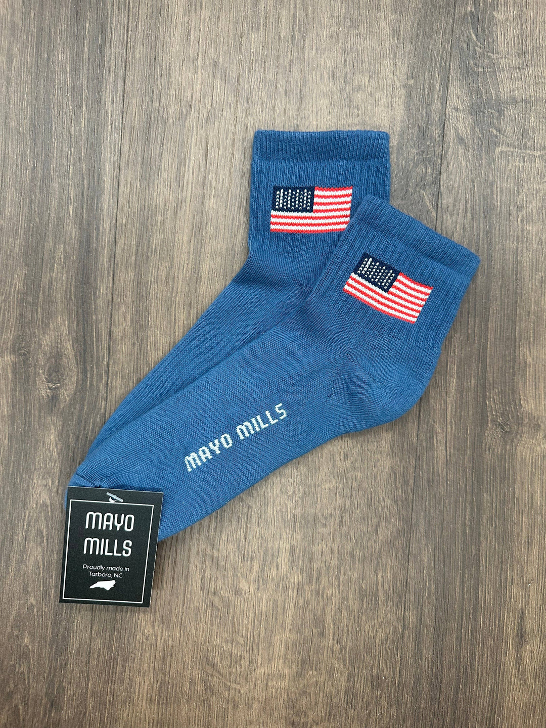 American Flag: Raspberry / Medium