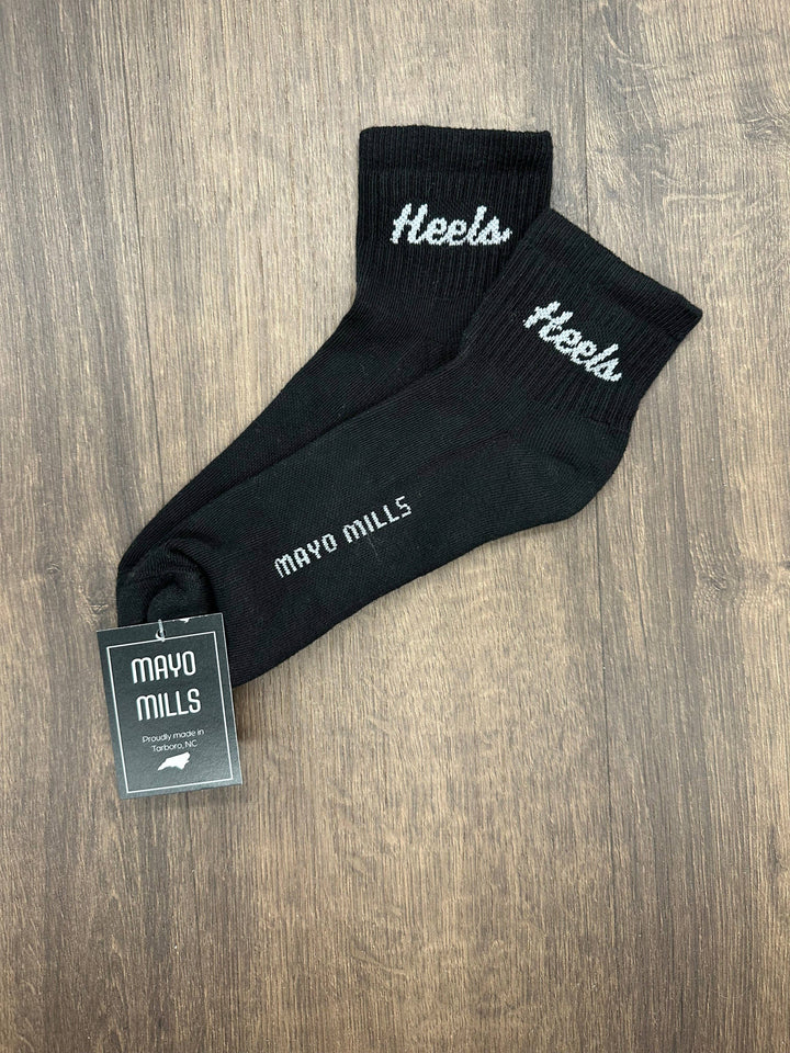 Heels: Medium (M) / Black