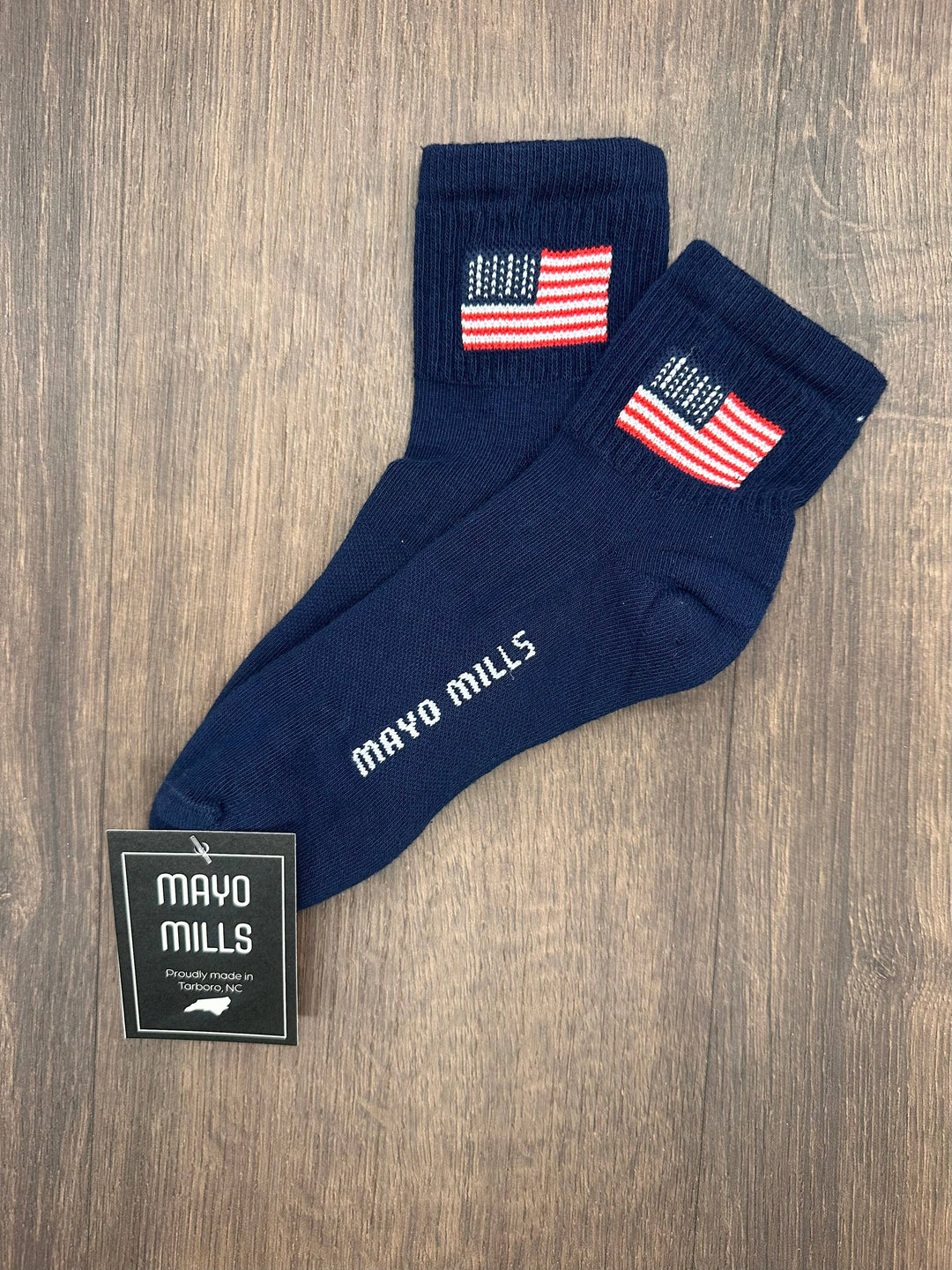 American Flag: Raspberry / Medium