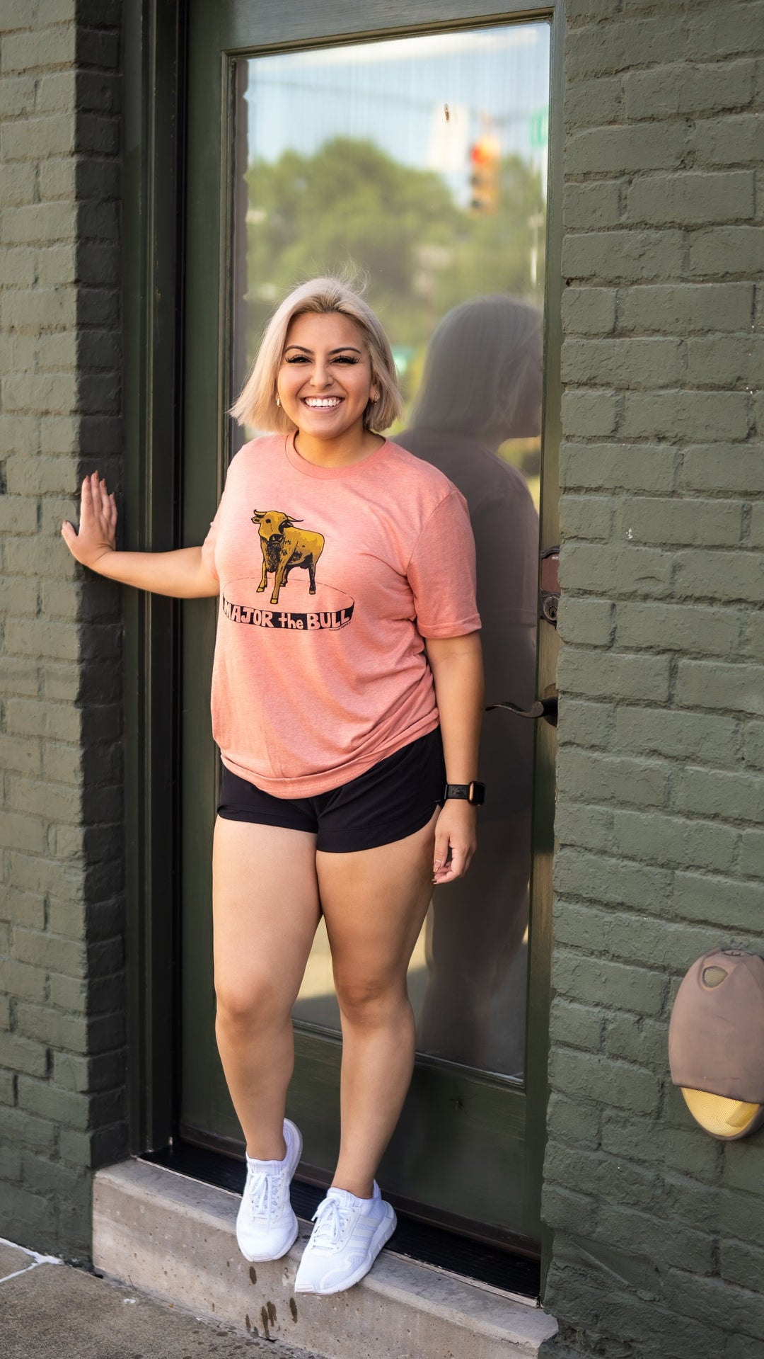 Major the Bull T-Shirt #58 (Sunset)